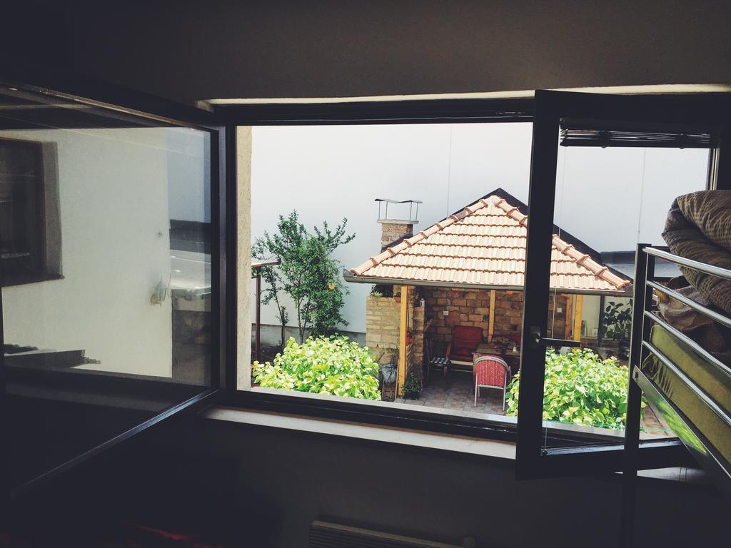 Guest House Nizama'S Place Sarajevo Ngoại thất bức ảnh