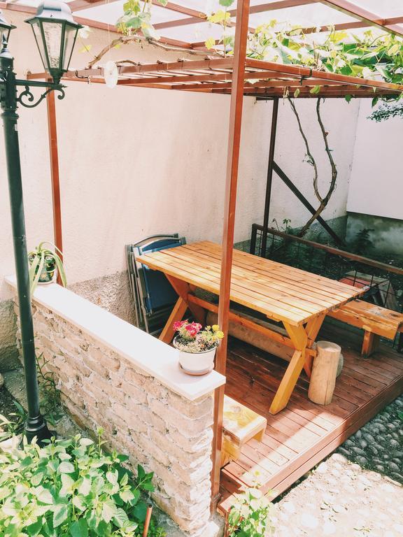 Guest House Nizama'S Place Sarajevo Ngoại thất bức ảnh